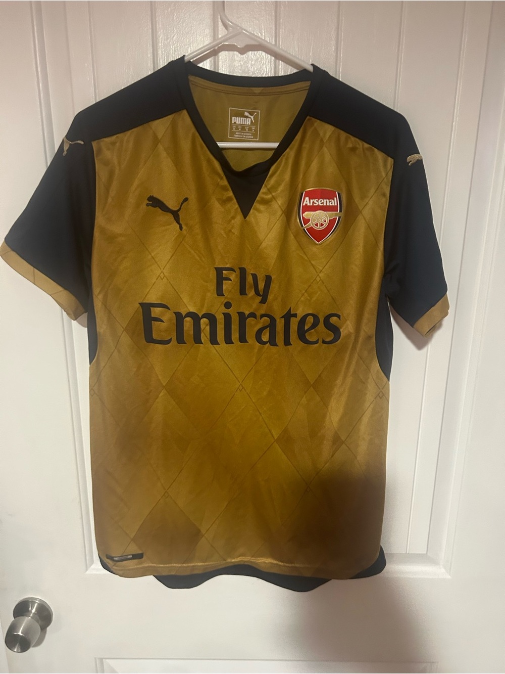 Puma Arsenal Football Vlub  Gold and Black Fly Emirates Jersey